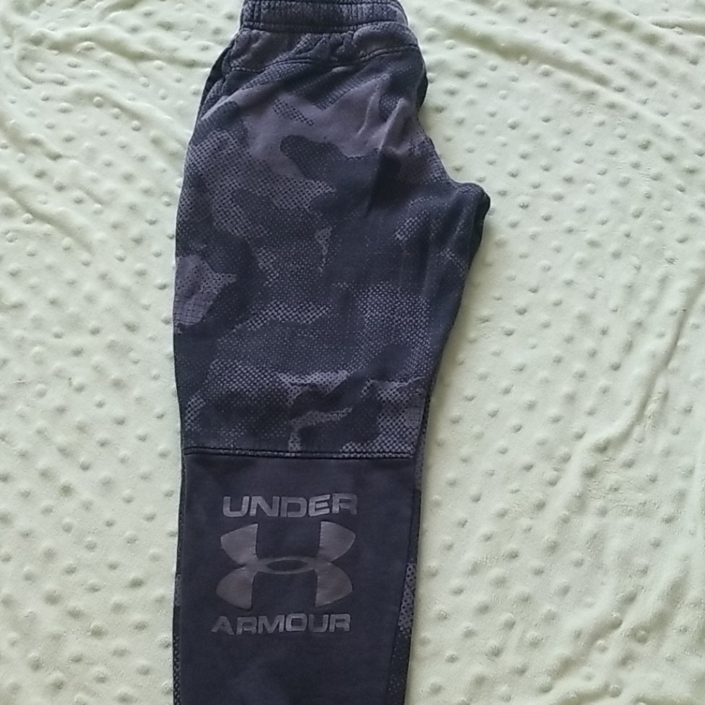 Under Armour sweats